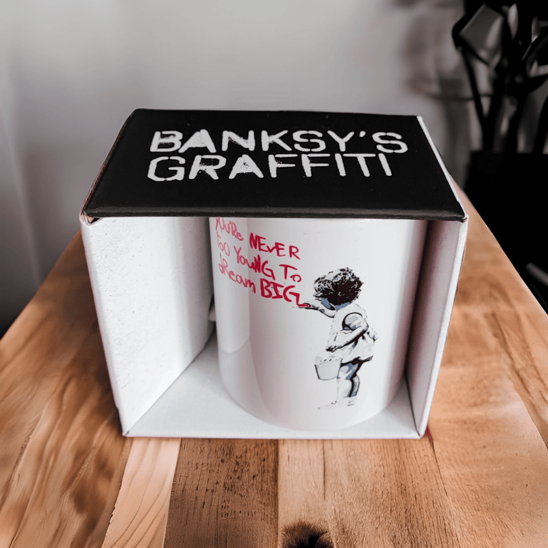 Banksy - Keramische Mok 325ml - Loostermans - Banksy's Graffiti